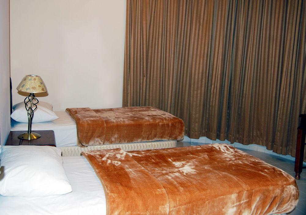 Al Ferdous Hotel Apartments Schardscha Exterior foto