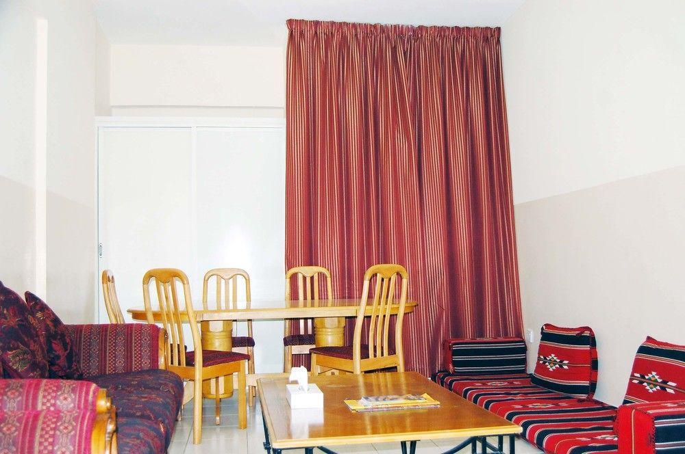 Al Ferdous Hotel Apartments Schardscha Exterior foto