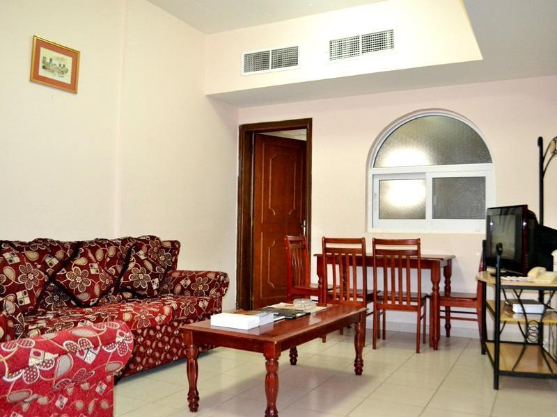 Al Ferdous Hotel Apartments Schardscha Exterior foto